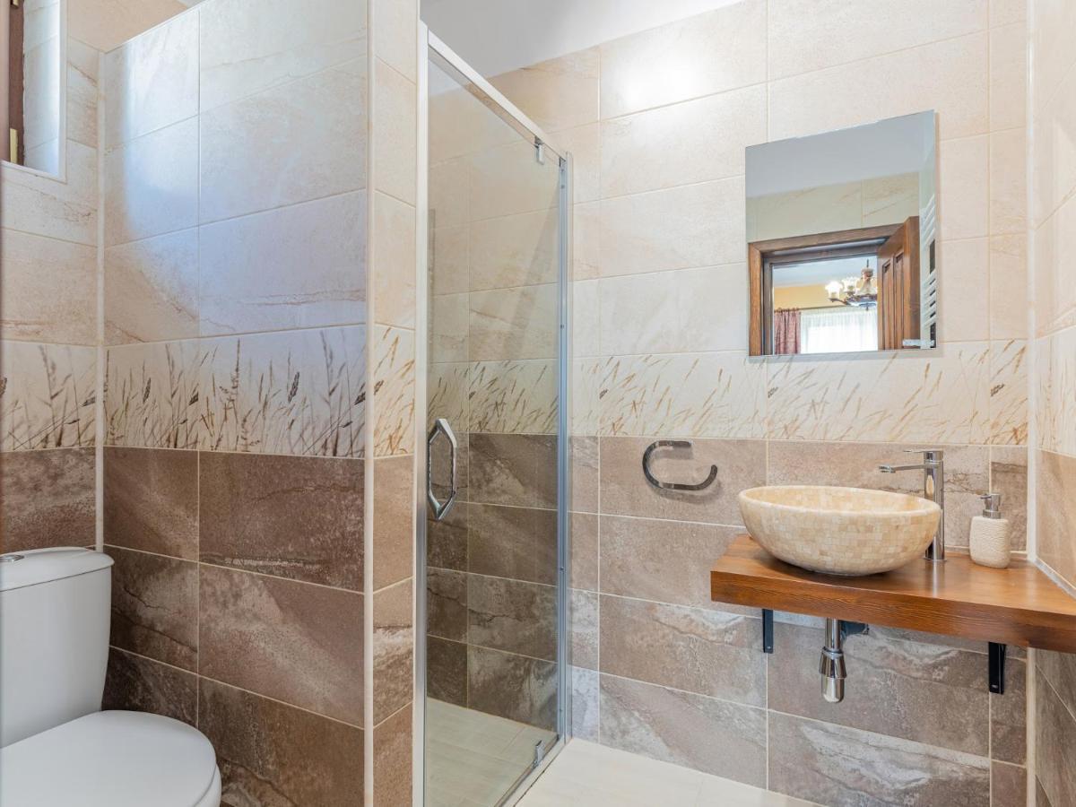 Hotel Casa Saraste Rîşnov Exteriér fotografie
