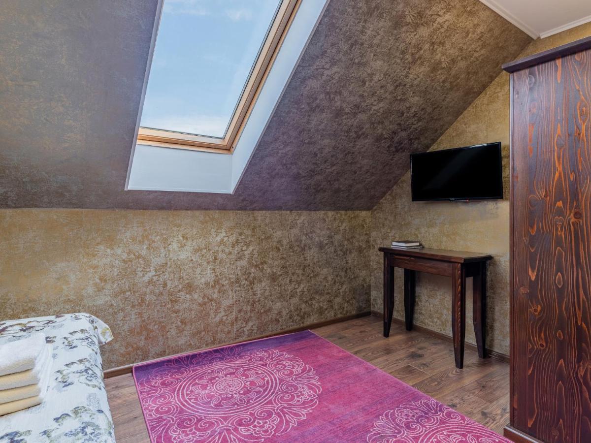 Hotel Casa Saraste Rîşnov Exteriér fotografie