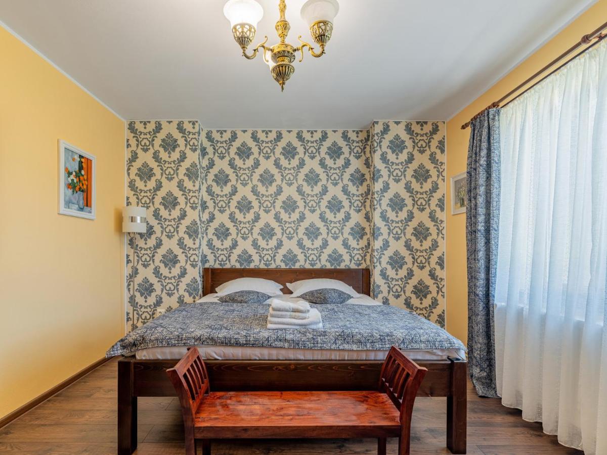Hotel Casa Saraste Rîşnov Exteriér fotografie